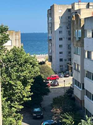 de închiriat apartament 4 camere în Faleză Nord, Constanţa, direct proprietar