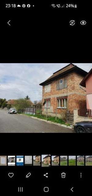 Vand casa cu etaj de vanzare in com.Mihai Viteazu langa Turda