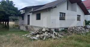 Casa 120 mp,cu 15 ari de teren extravilan, zona livezile
