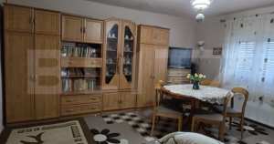 Casa de vanzare cu 2 camere, 77 mp, zona botizului
