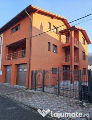 Casa de inchiriat chirie casa cazare muncitori 6 camere în cristesti