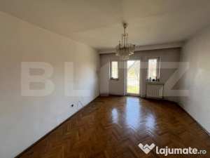 Apartament cu 5 camere, etaj 1, 112 mp, zona liceului econom