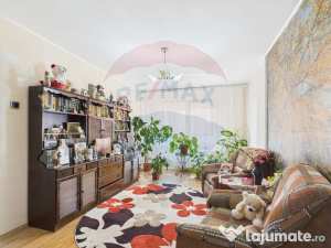 Apartament mare de vanzare, 4 camere, 2 bai, 2 balcoane, ...