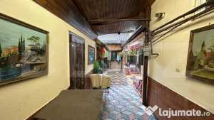 Proprietate de vanzare/inchiriere, 4 incaperi, 300 mp, în z