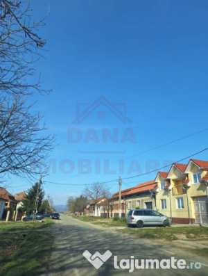 Casă individuală cu curte-1500mp teren\-păltiniș\jud....