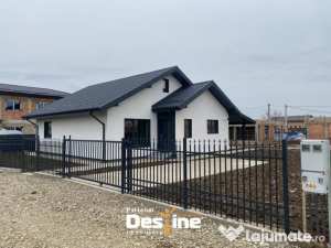 Casa plan parter 3 camere 90 mp + 500 mp teren, finisaje de