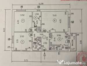 Vând apartament 3 camere 78,5m2 cu boxă de 44m2
