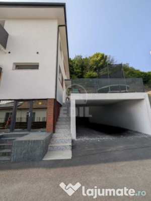 Casa de inchiriat zona teilor