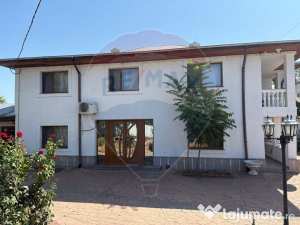 Casă cu 7 camere de vânzare in apropiere de focsani