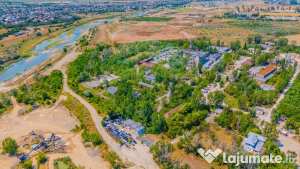Teren industrial 101.255 mp + hale de vânzare, bucov pra...