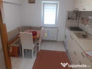 Vezi video! 3 camere, etaj 2, decomandat, mobilat si utilat,