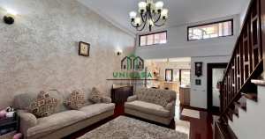 Casa vladesti/4 camere / de inchiriat