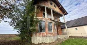 Casă de vânzare 120mp în agriș, județ satu mare