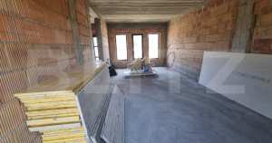 Casa in rosu, 93 mp , zona martinesti