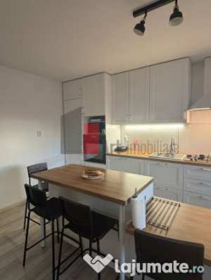 Casă spațioasă și confortabilă cu 5 camere - sector 3