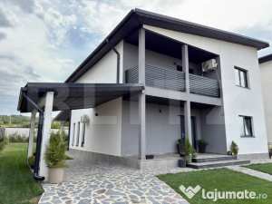 Casă modernă, bucov, pe deal