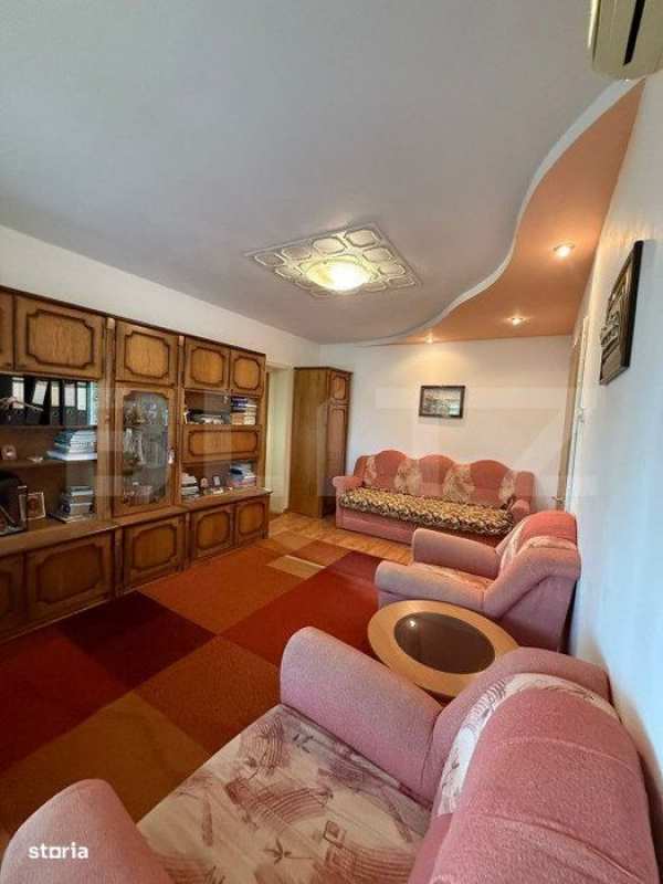 Apartament 2 camere, 50 mp, semidecomandat, zona Grivita