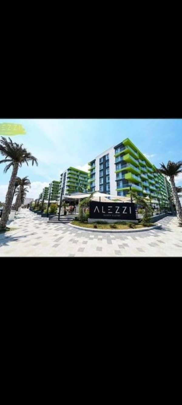 Inchiriez apartament 2 camere Mamaia Nord Alezzi.