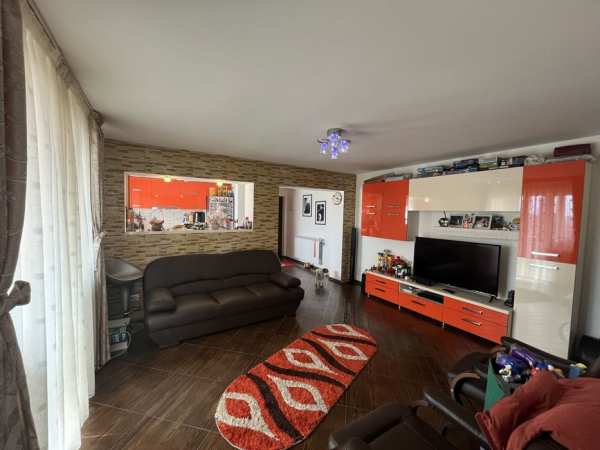 Apartant de vanzare