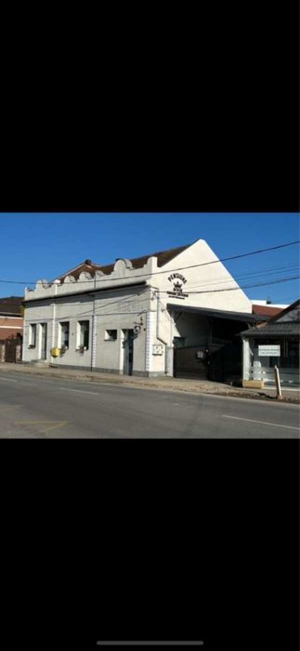 Cladire centrul vechi vanzare/inchiriere