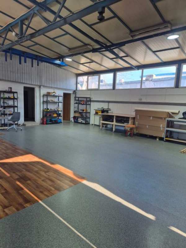 Inchiriere spatiu de productie individual cu birouri Bucuresti sect.1