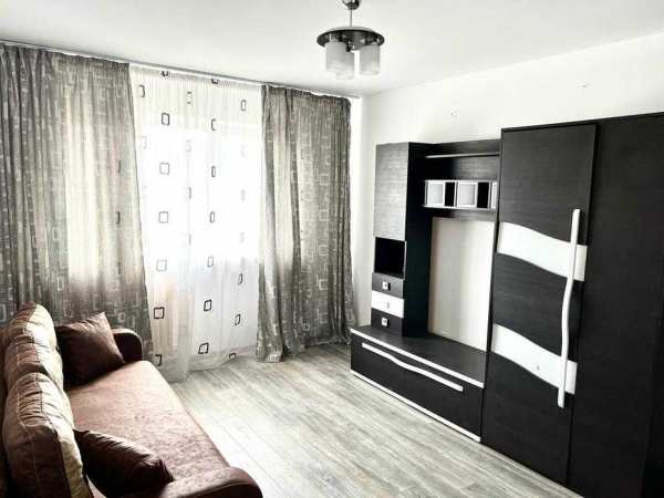 Inchiriez apartament 2 camere zona Lidl de la gara