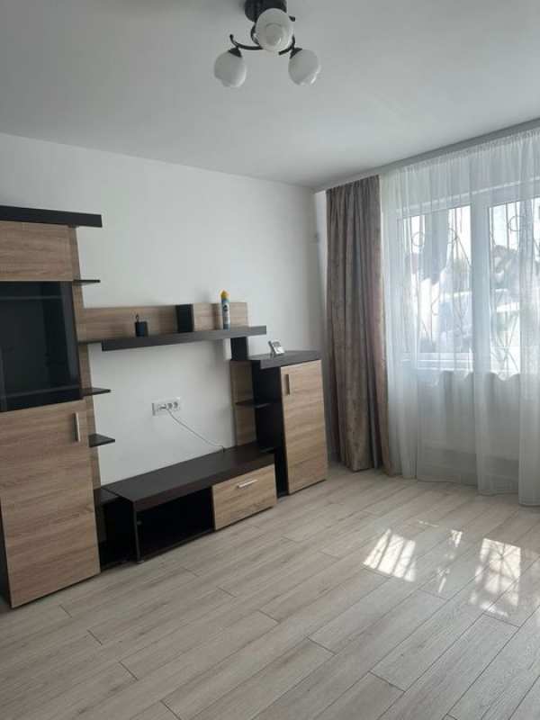 Apartament 2 camere de inchiriat