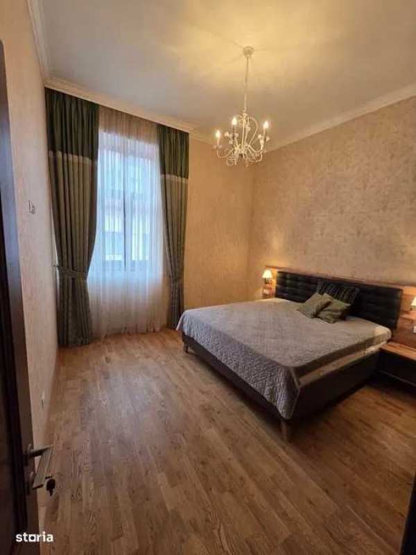 Vând apartament premium cu 2 camere, în centrul istoric al Sibiului, orașul de jos
