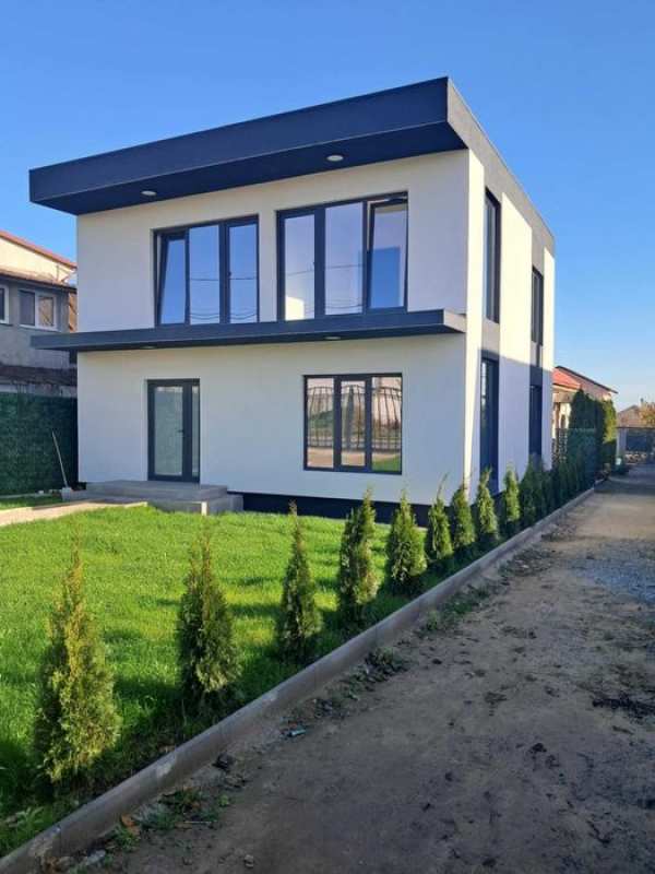 Vand Vila in Navodari P+1E