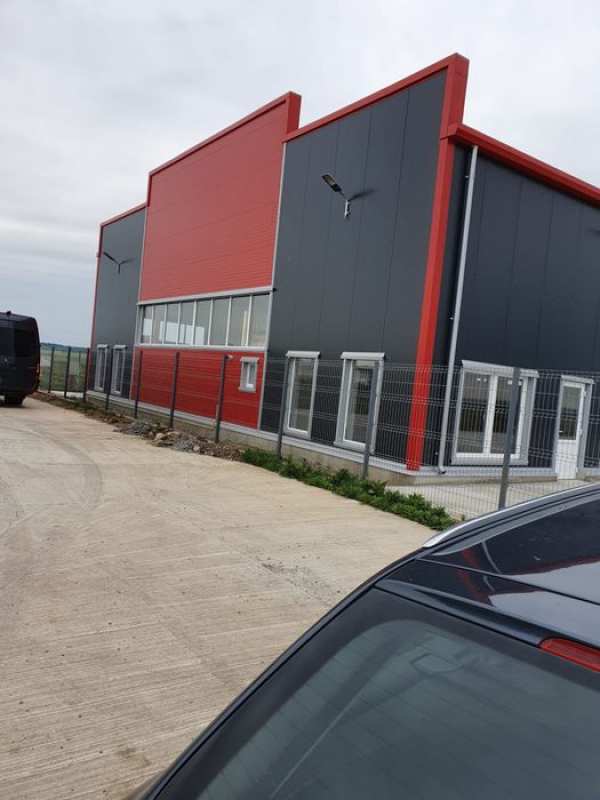 Hala industriala de inchiriat zona Metro Ploiesti