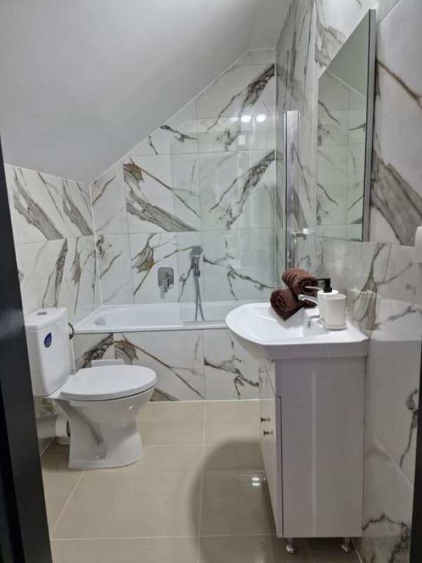 Apartament de inchiriat