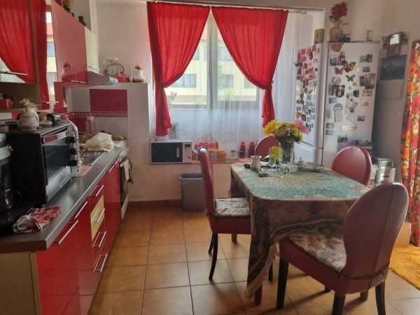 Vand Casa Pozitionata in Centrul Comunei