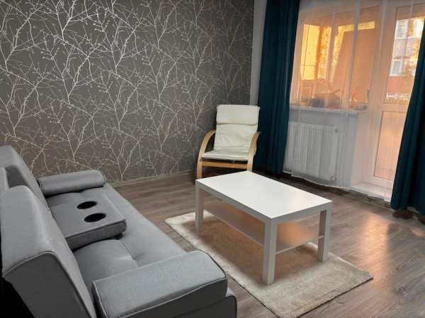 Închiriere 2 camere Apărătorii Patriei