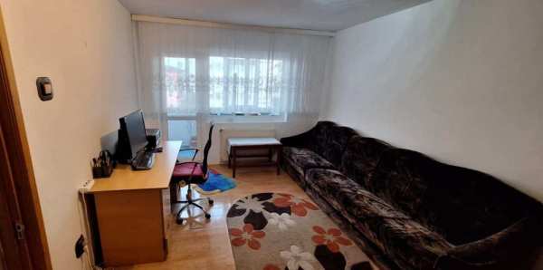 Apartament 2 camere decomandat, zona centrală, Slatina