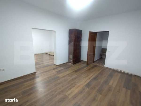 Spatiu 2 camere de inchiriat,42mp,parter,central,oras Nasaud