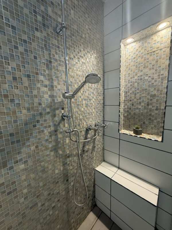 Inchiriez apartament 2 cam-Zona Piata Victoriei/Gara de Nord