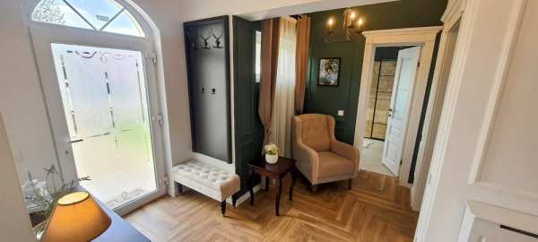 PROPRIETAR vând casă nouă cu teren stil mediteranean