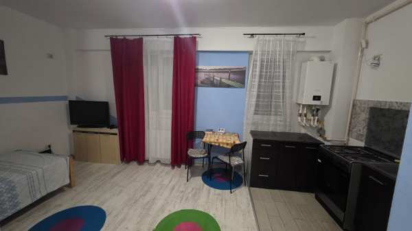 Închiriez garsoniera (proprietar)