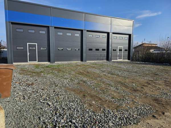 Inchiriez post de lucru sau depozitare