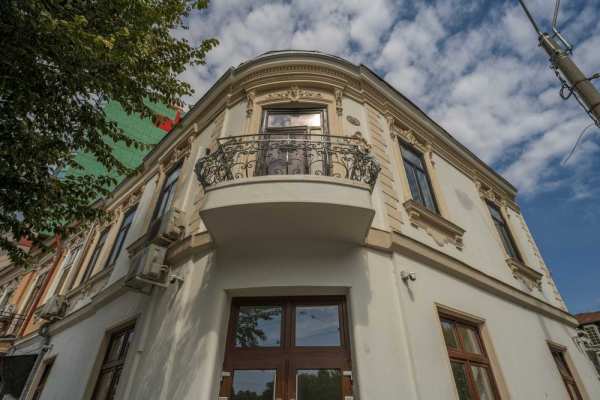 Spatiu comercial stradal Parcul Carol - 80 mp locatie vizibila premium