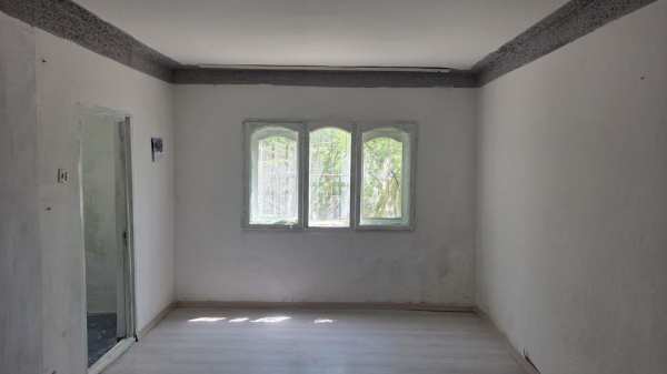Vând apartament orasul Negresti, jud.Vaslui
