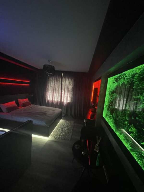 Regim Hotelier de Lux Jacuzzi de 2 Persone