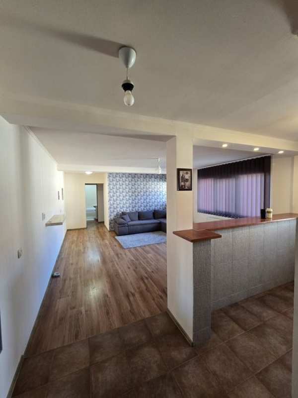 Închiriez apartament 2 camere pe George Enescu