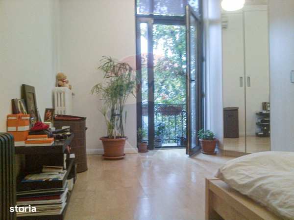 Apartament cu 2 camere de închiriat in Piata Lahovari