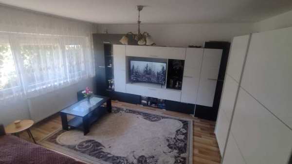 Proprietar vând apartament 2 camere,56 mp, parter, lăngă IULIUS MALL