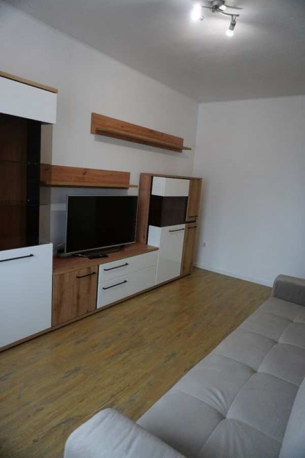 Direct PROPRIETAR apartament cu 2 camere decomandate Rahovei