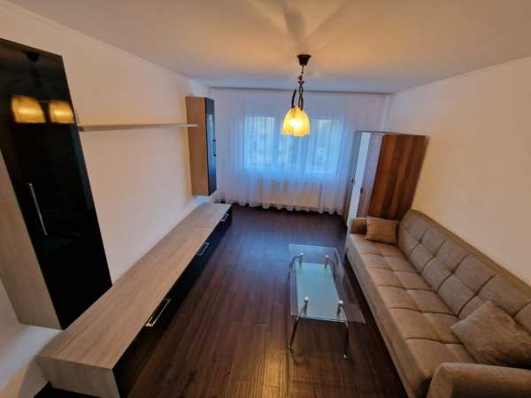 Apartament de închiriat  2 camere - Grui, Câmpulung