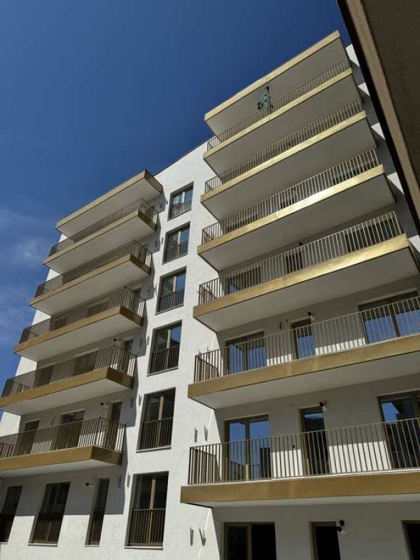 Apartament 2 si 3 camere noi Brazda Parc Pedagogic la cheie