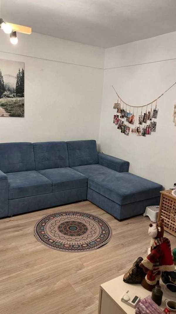 Vand apartament 2 camere mobilat și utilat balcon 16 mp
