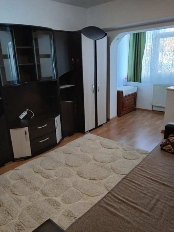 Închirieri Apartamente